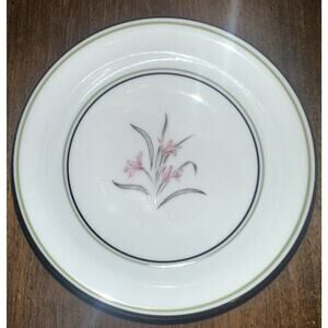 Set of 8 Vintage Noritake China Kent Pattern #5422 5.5” Fruit or Dessert Bowls